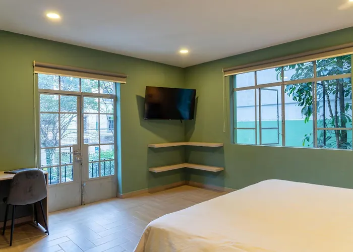 Atrio Polanco Inn *